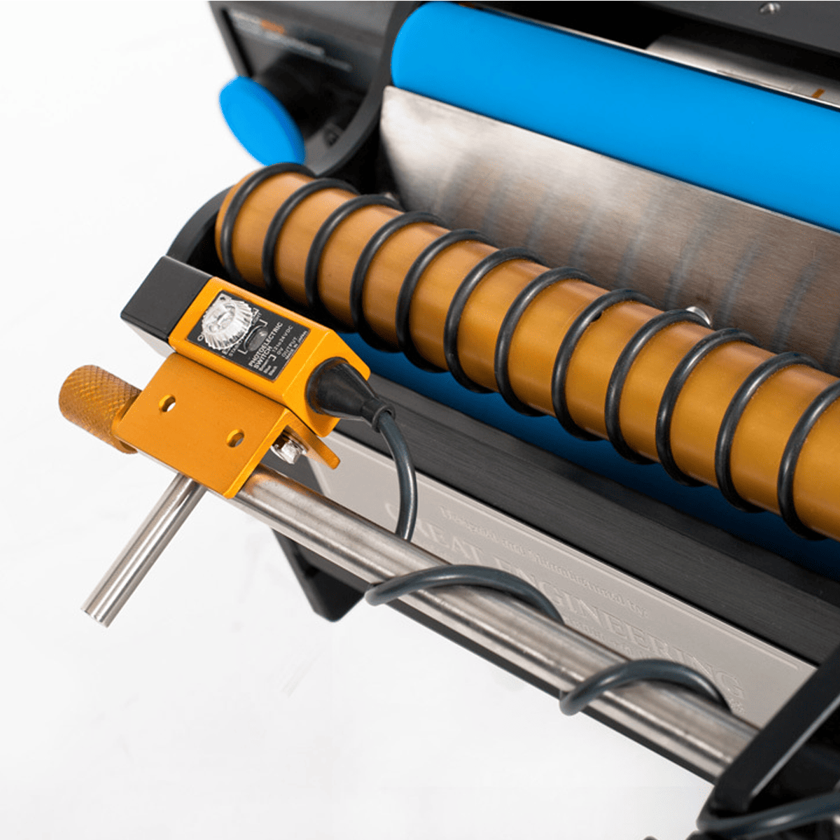 great engineering benchmax semi automatic labeling machine great engineering benchmax semi automatic labeling machine