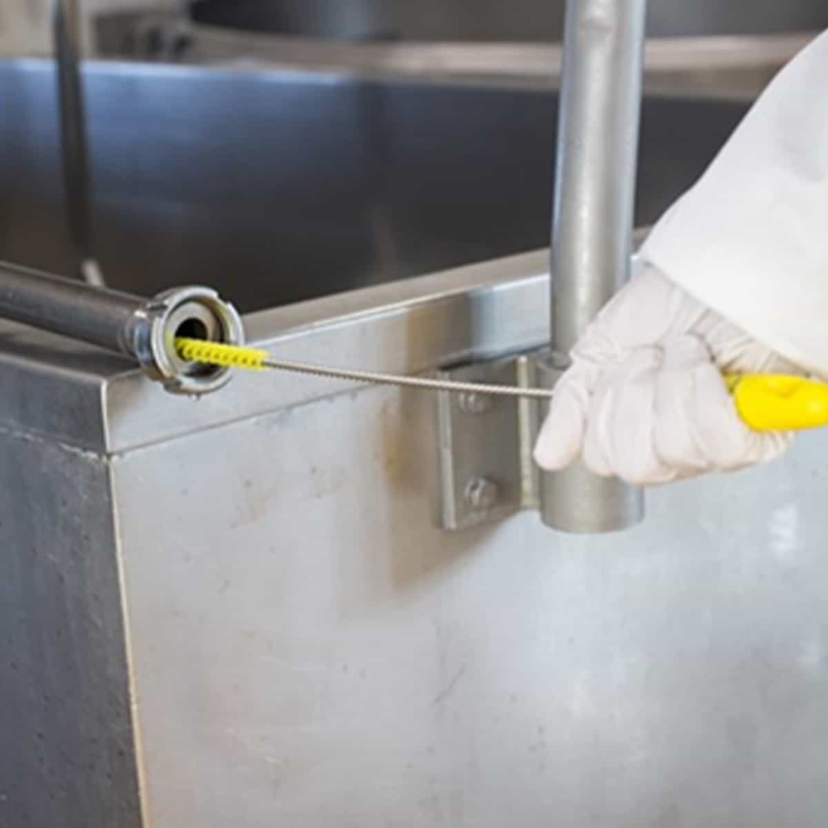 remco 0.4" tube & valve brush, stiff remco 0.4" tube & valve brush, stiff