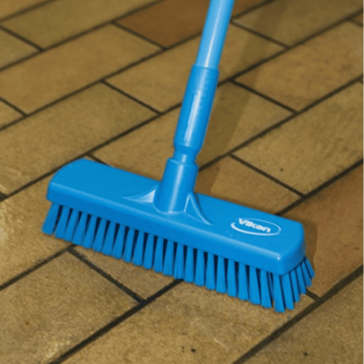 remco deck scrub, 12" stiff remco deck scrub, 12" stiff