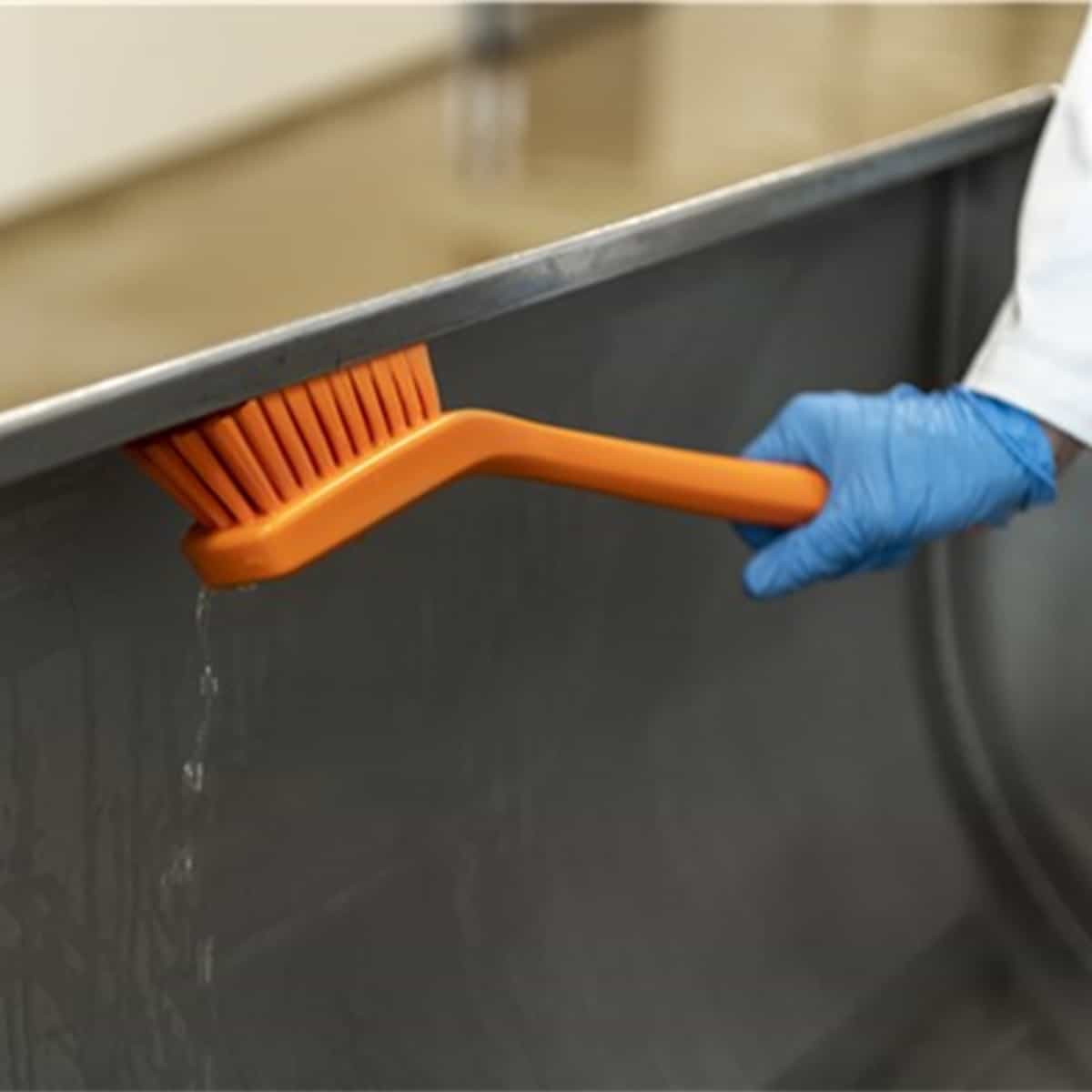 remco 16.5" long handle brush remco 16.5" long handle brush